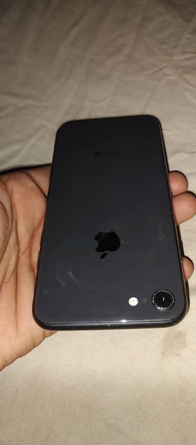 iPhone 8