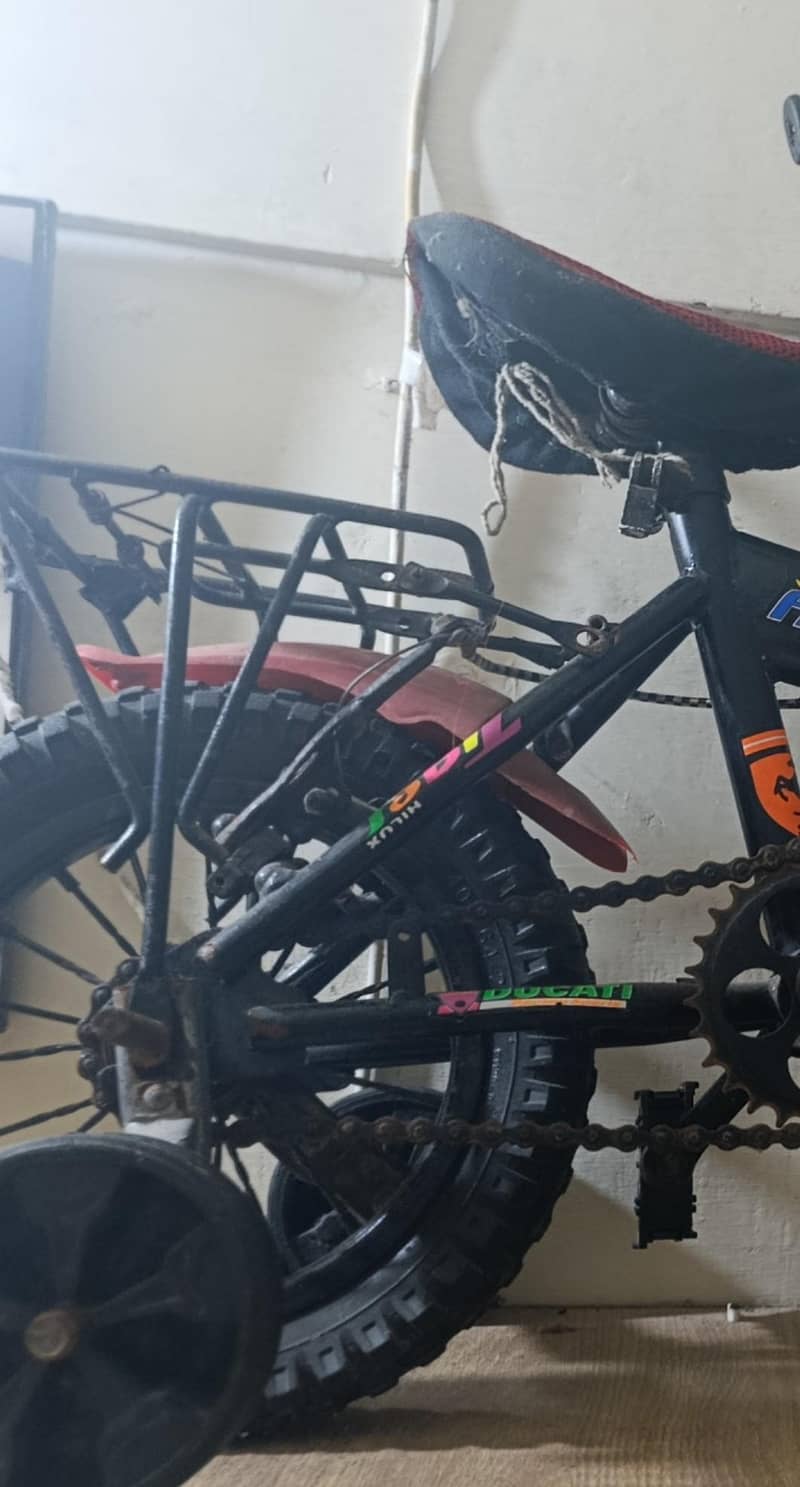 Kid Cycle. 0
