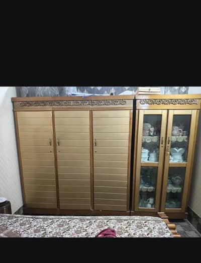 Dressing and Almari 3door hn