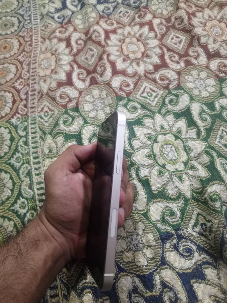 Apple iPhone 12 2