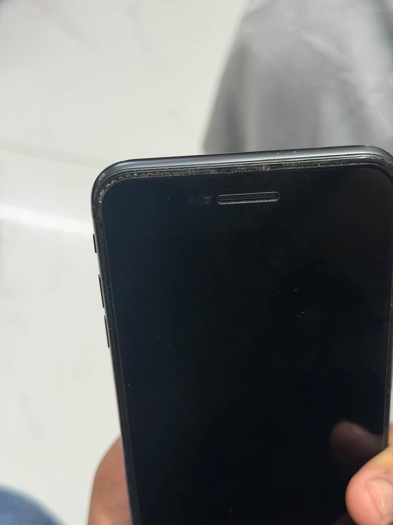 Apple iPhone 7 Plus 2