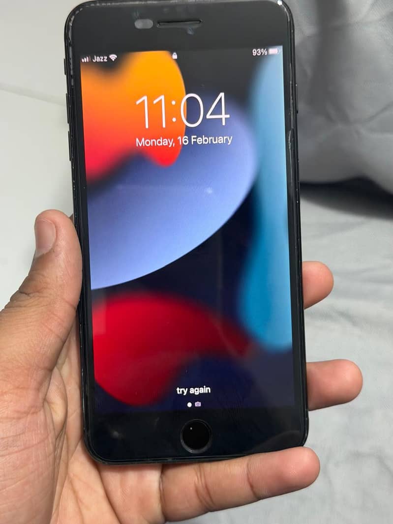 Apple iPhone 7 Plus 5