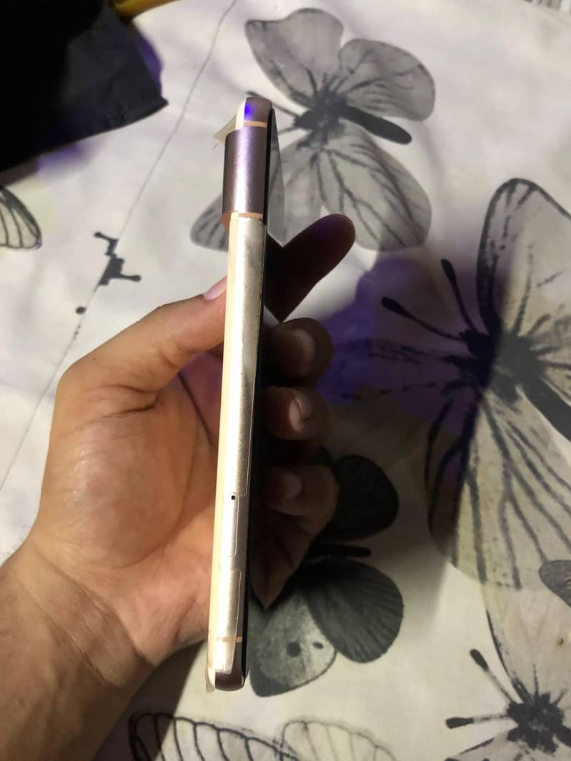 Google Pixel 8 1