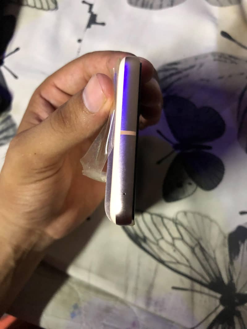 Google Pixel 8 3
