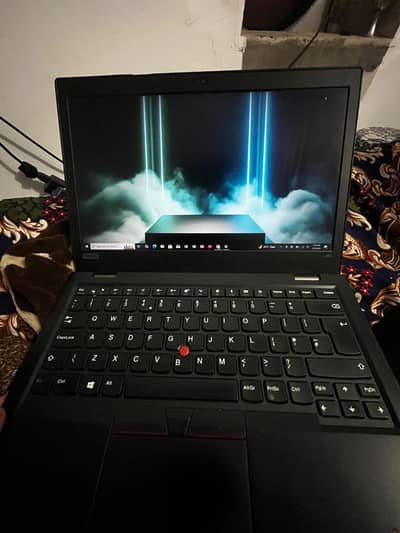 Lenovo ThinkPad core i5 8 generation L380 with touch  8\256