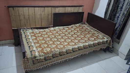Single bed Wooden
