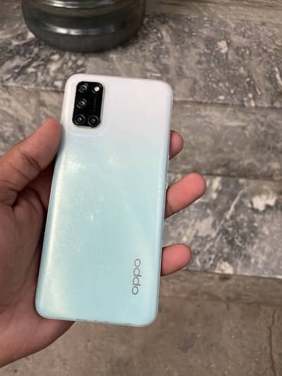 OPPO A52