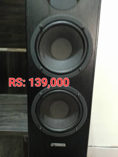 YAMAHA TOWER SPEAKERS