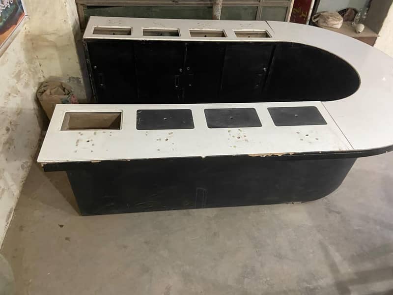 shop table 6