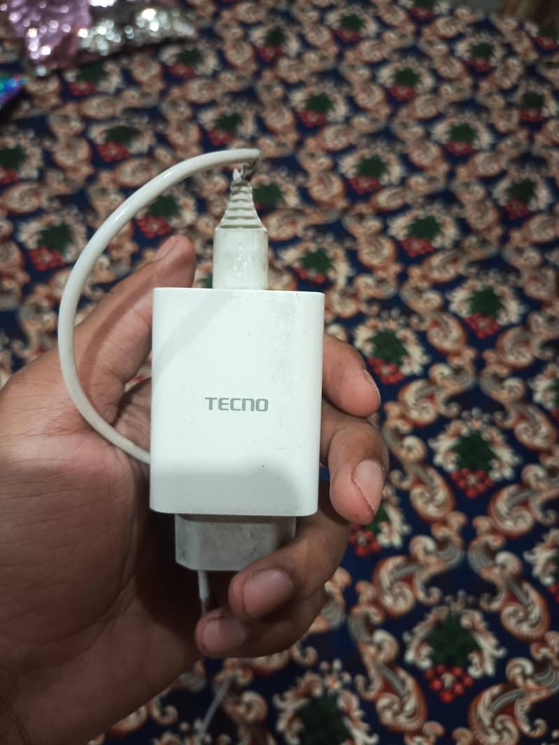 Tecno CAMON 18 Pro 7