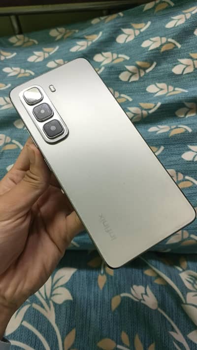 Infinix Hot 50