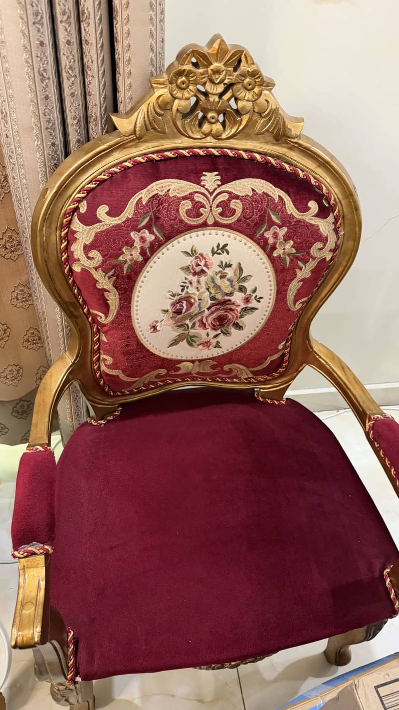 2 solid chairs set excellent condition 1