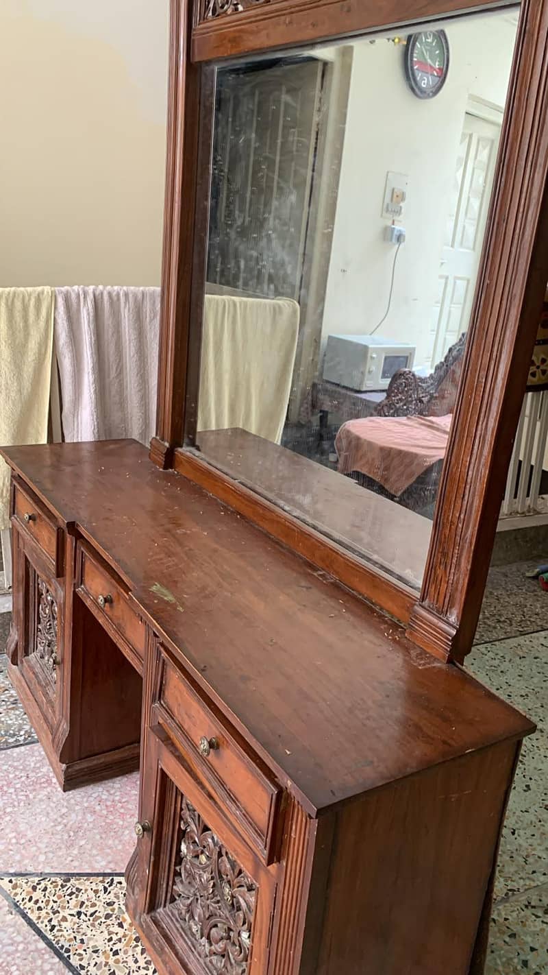 dressing mirror  1