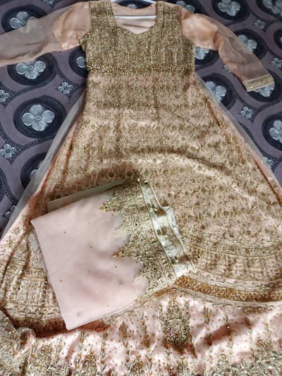 bridal preloved dress for sale in half price