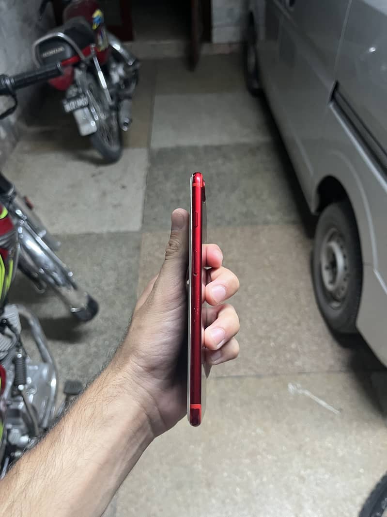 Apple iPhone 7 Plus 2