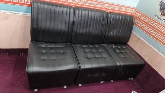1 seater 3 sofa 1 chair 1 table