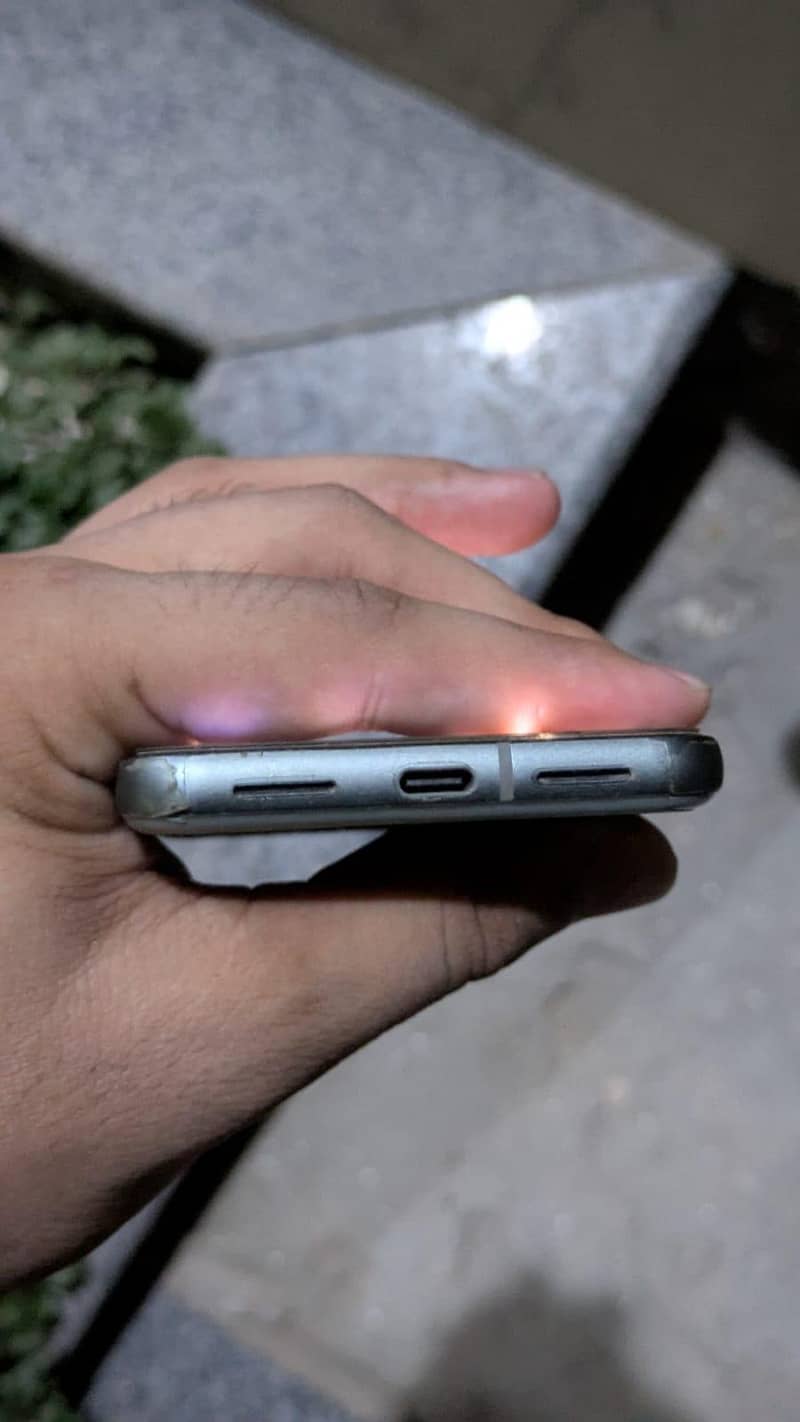 Google Pixel 8 1