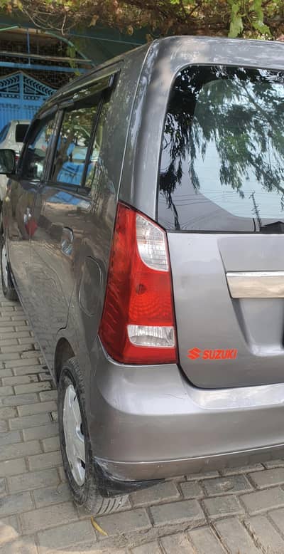 Suzuki Wagon R 2015