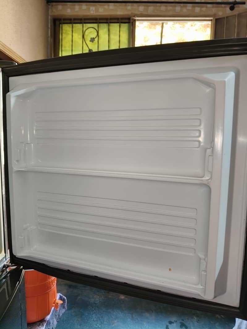 Dawlance Fridge 10