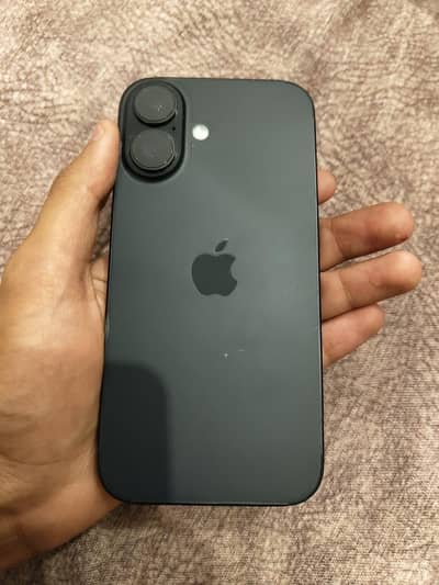 Apple iPhone 16