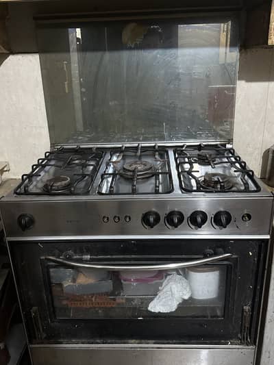 Cooking range