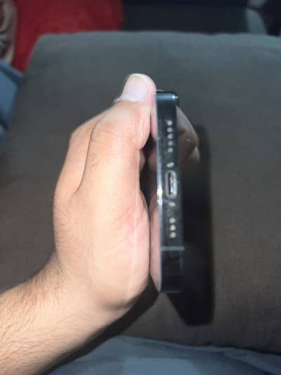 IPHONE 14pro (256gb)