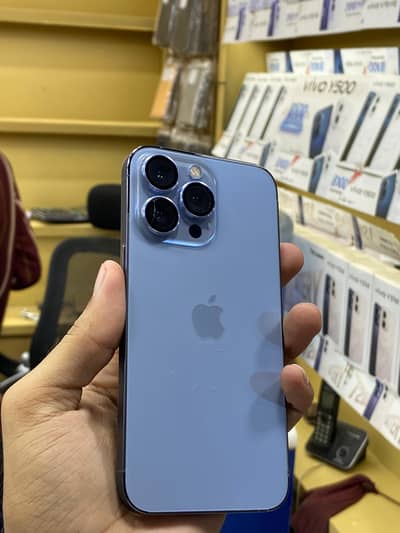 Apple iPhone 13 Pro