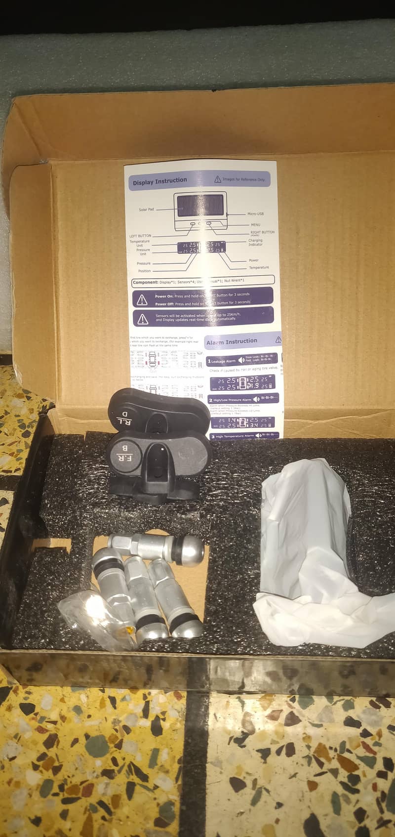 Monitoring System (TPMS). 0