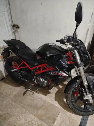 Benelli TNT 150i in Great condition