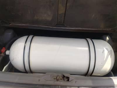 Suzuki Cultus Original CNG Cylinder with Irani LPG Kit