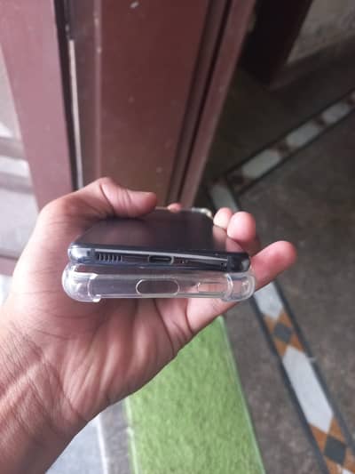 Samsung  S21