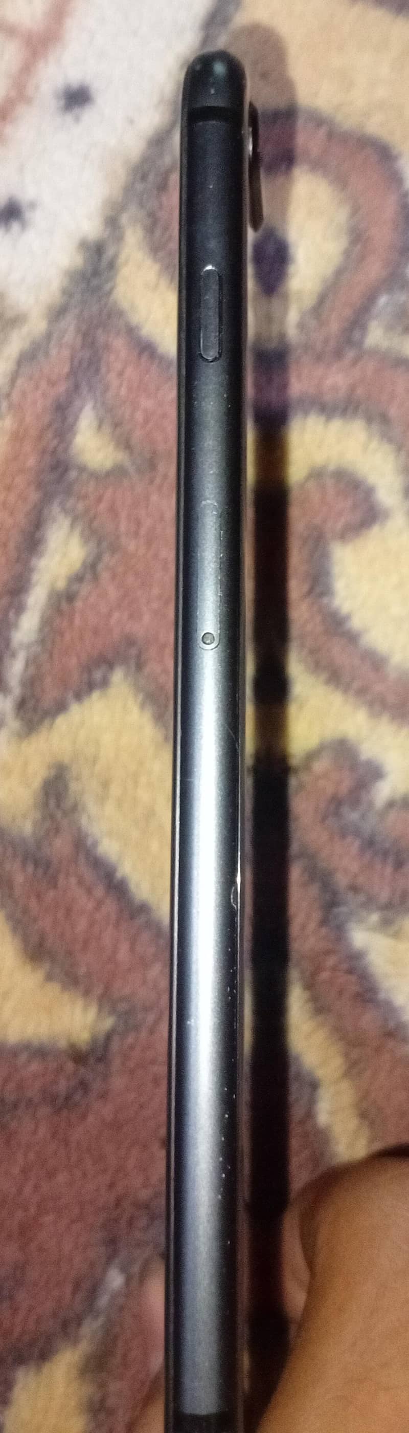 Apple iPhone 8 Plus 3