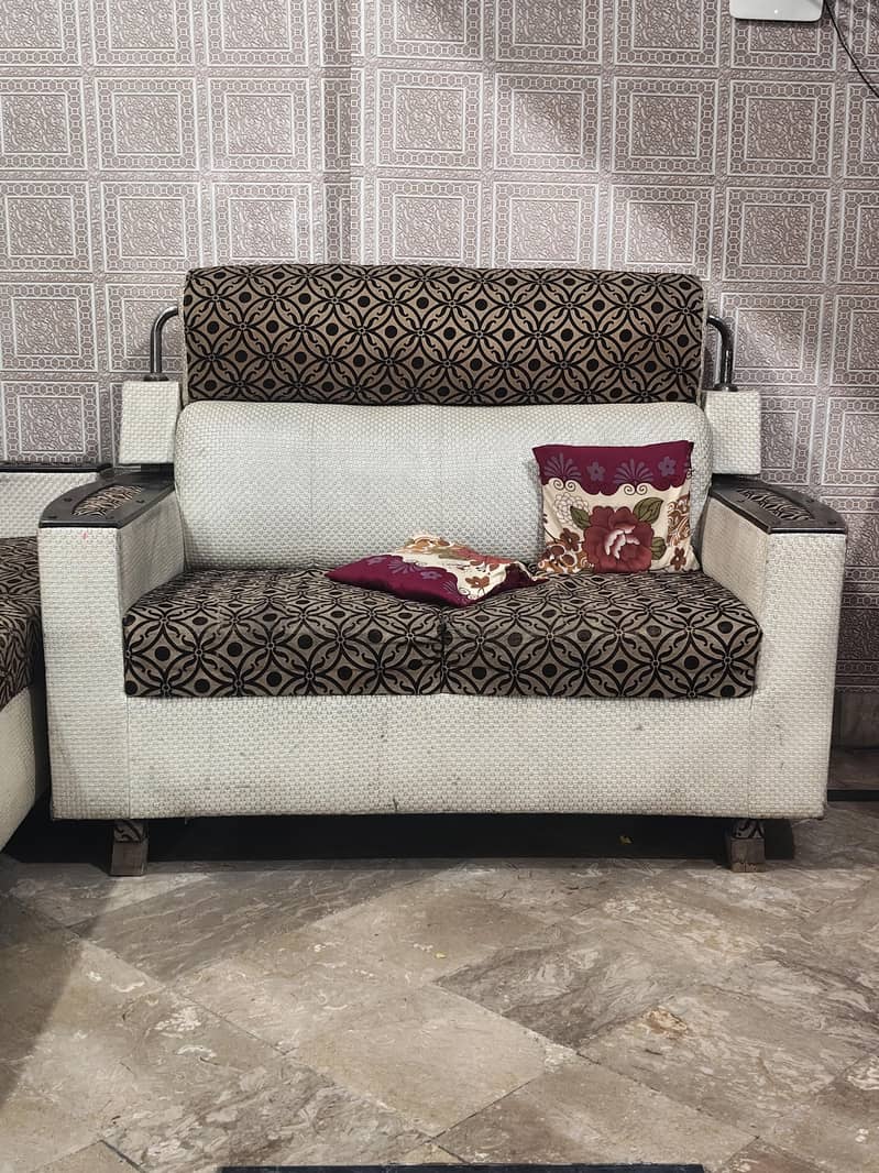 Sofa Set 0