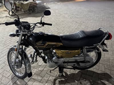 Honda 125 special edition