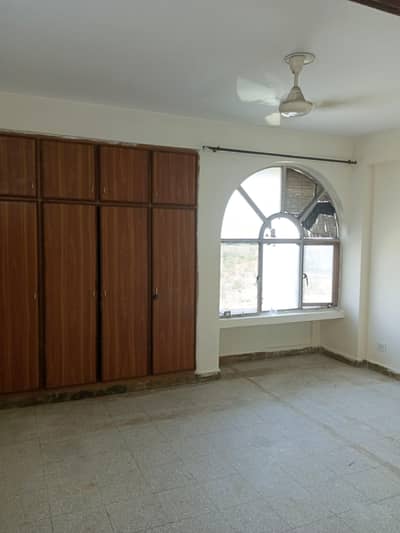 G-11/4 PHA C-Type 3rd Floor Apartment Flat For Sale