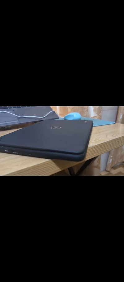 laptop sailors