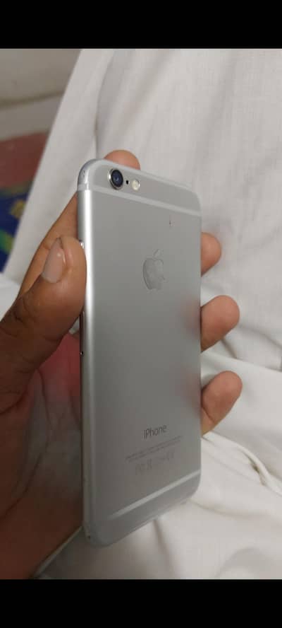 Apple iPhone 6
