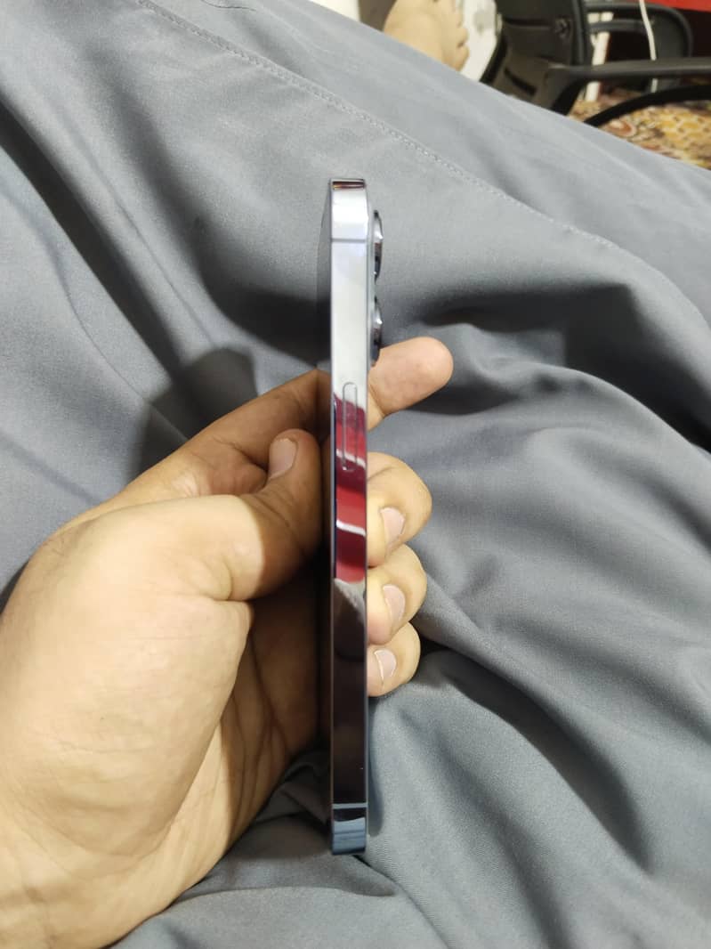 iPhone 13Pro 3