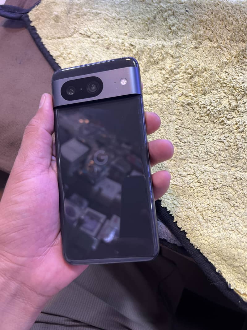Google Pixel 8 1