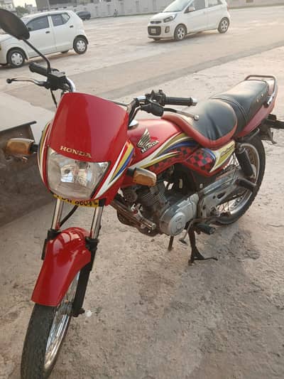Honda delex   for sale call me 0-3-0-0-6-0-4-8-2-8-0
