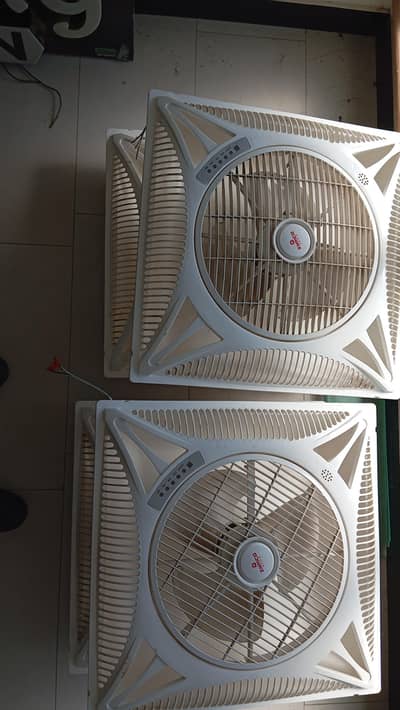 false cieling fans x 2