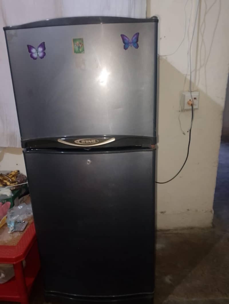 Waves Fridge 2