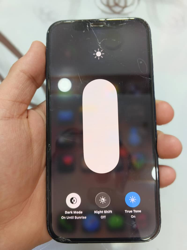 Apple iPhone 12 5