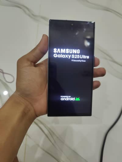 Samsung Mobile S24 Ultra dimmy