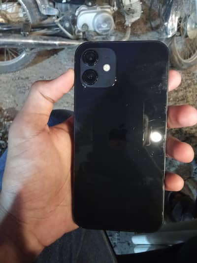 Apple iPhone 12