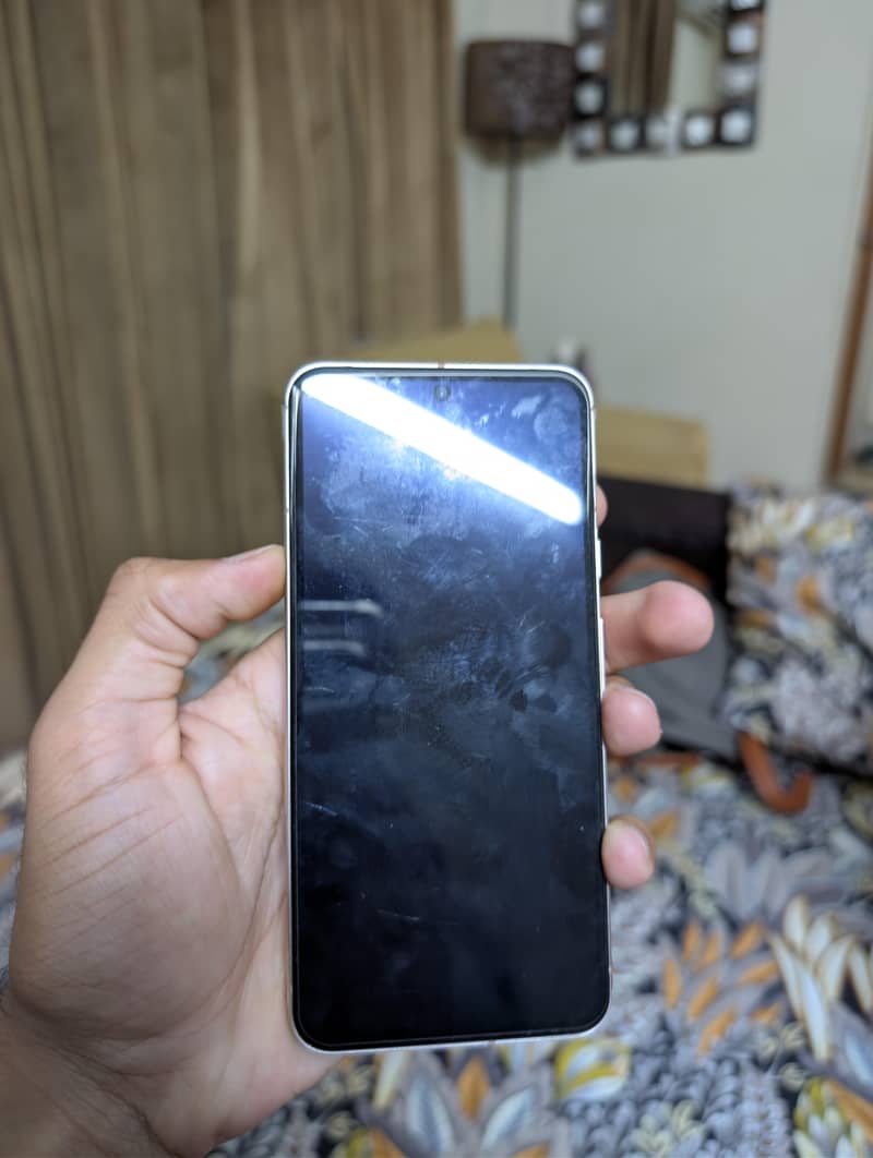 Google Pixel 8 3