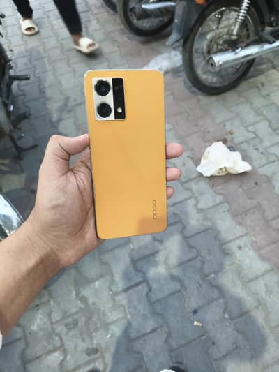 OPPO F21 Pro