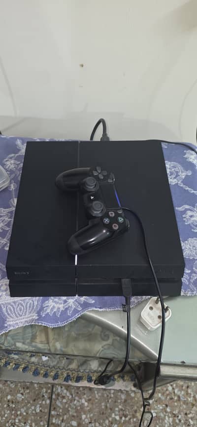 Play Station 4