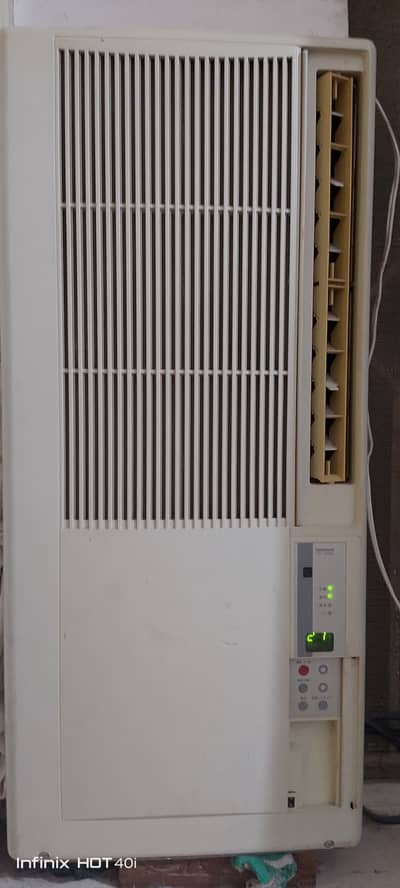 Japanese window ac 110v with supply transformer. .