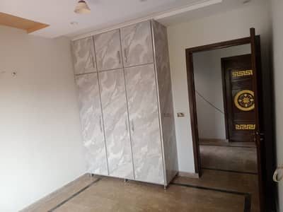 03 Marla Double Storey Full House Available For Rent (Farooq Colony)